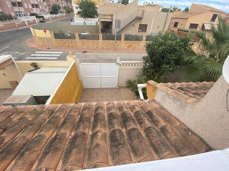 #1ZA9612 Venta de Casa en Torrevieja